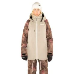 Armada Gypsum Women's Ski Jacket -The Ski Equipment Store 56abcea563afd3a1f3b9e3932bac39faded2651e1598cccb958838f3fa5fee46 79237.1684889837