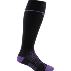 Darn Tough RFL Over-The-Calf Ultra-Lightweight Ski Socks -The Ski Equipment Store 6ea7f256539e7eba99b2f5dac687d62cc2434e4204f26ff7bcd10f00a916c601 32406.1685250923