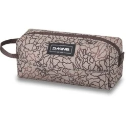 Dakine Accessory Case -The Ski Equipment Store d52a05406234f90d4d3e43db7e47aad099442d04f8bc6ab197949b22a285611a 77049.1683759363